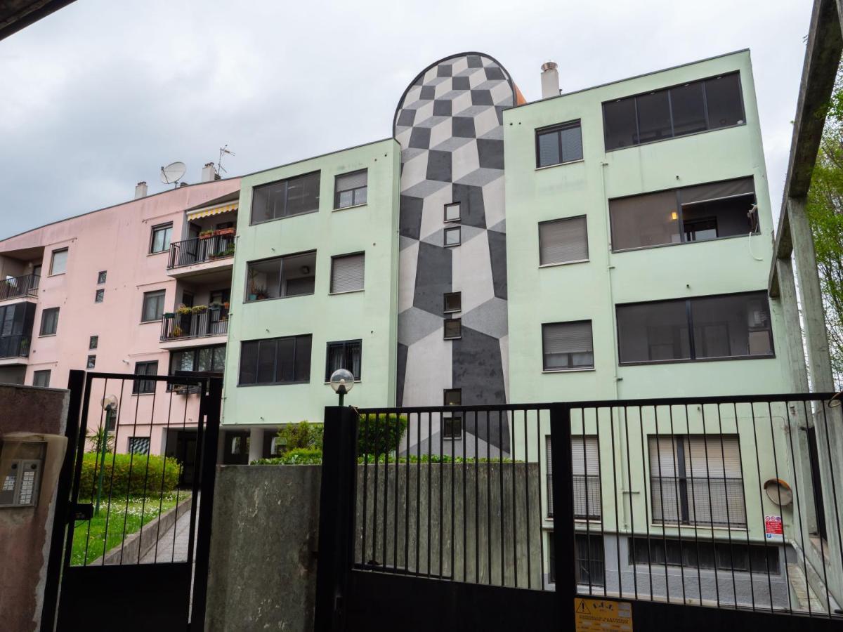 Comfy Penthouse Apartment Milano Exterior foto