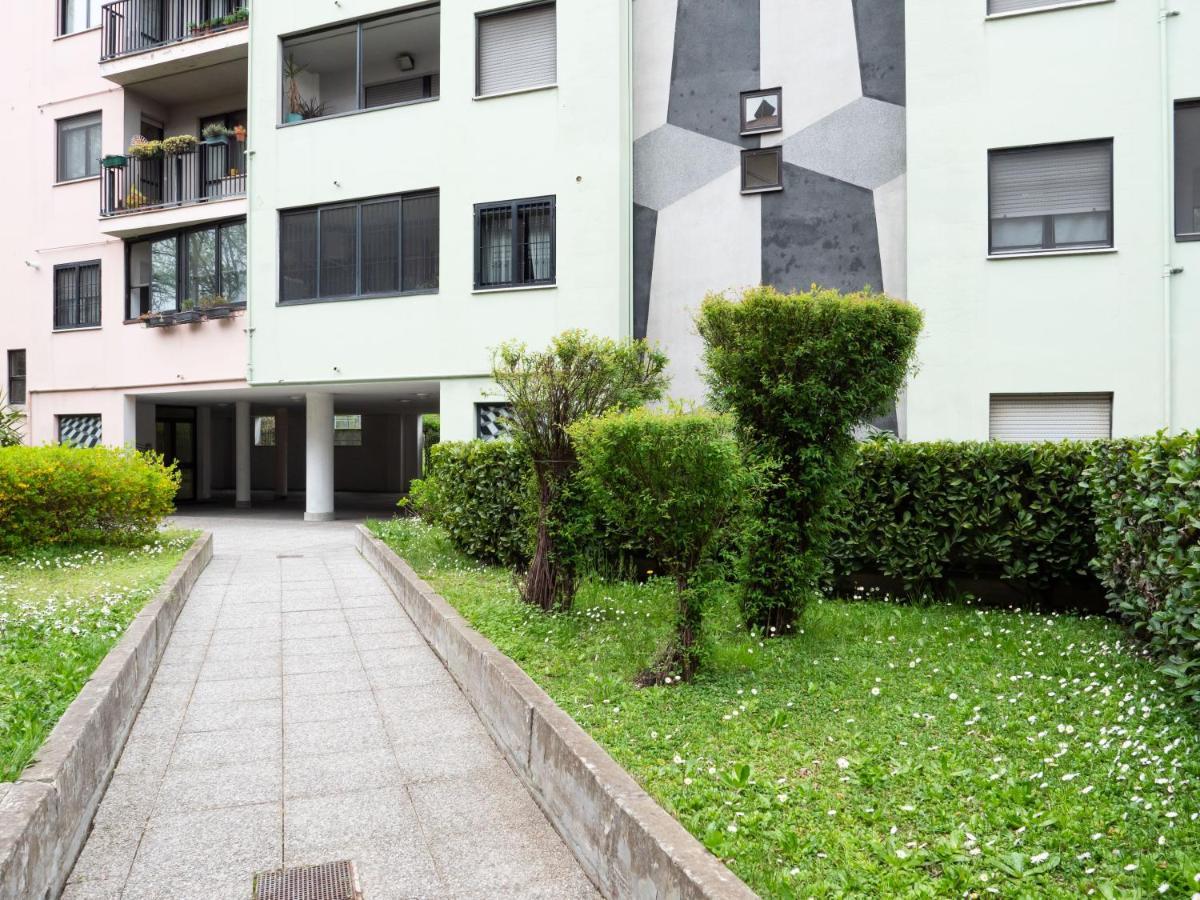 Comfy Penthouse Apartment Milano Exterior foto