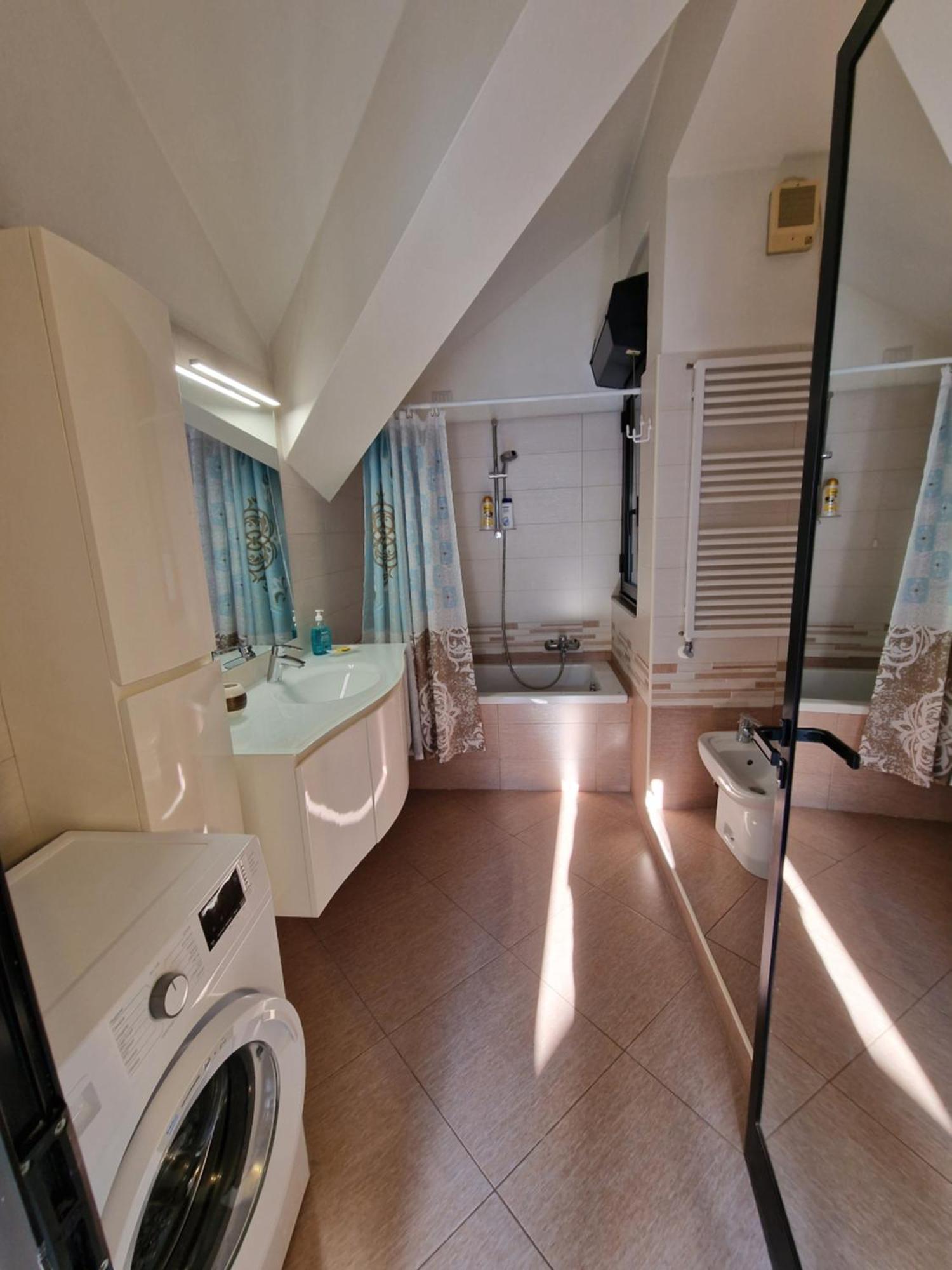 Comfy Penthouse Apartment Milano Exterior foto